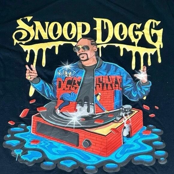 Snoop Dogg Colorful Turn Table Graphic Black T Shirt Size XL - Picture 2 of 3